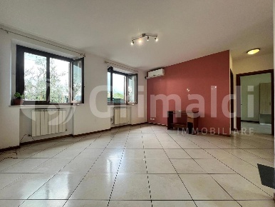 Foto Appartamento in perugia, Magione Villa di 85 m² con 3 locali
