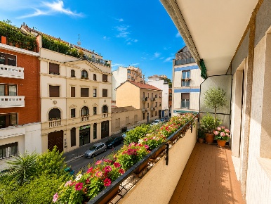Foto Appartamento in Via marcantonio dal re 6, Milano Certosa di 60 m²