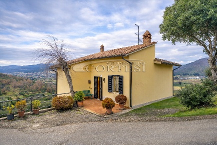 Foto Villa unifamiliare in LOCALITà MONTECCHIO 208, Castiglion Fiorentino
