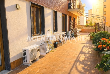 Foto Appartamento a Rapallo Centro - Interno Ferrovia di 115 m² in affitto