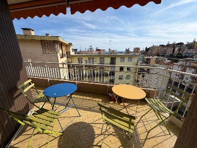 Foto Appartamento in Via Lamarmora 186, Sanremo San Martino - Villetta