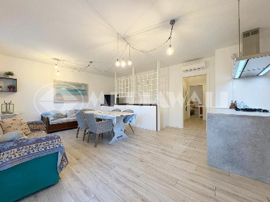 Foto Casa indipendente a Lignano Sabbiadoro Centro di 170 m² con 8 locali