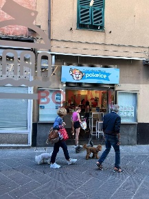 Foto Attività commerciale in Via del Prione 79, La Spezia Centro Storico
