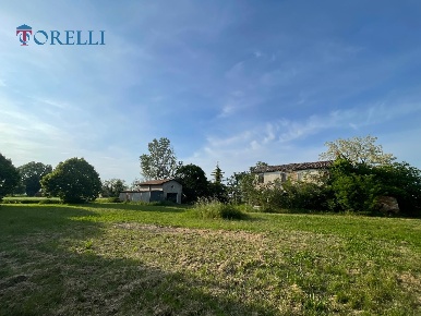 Foto Terreno residenziale a Forlì di 3000 m² in vendita