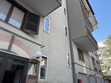 Foto Appartamento in VIA MICHELE RUTA 80, Caserta Via Ruggiero di 280 m²