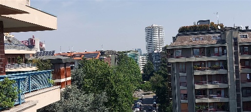 Foto Appartamento a Milano San Siro di 135 m² con 3 locali in vendita