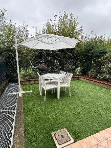 Foto Appartamento a Lonato del Garda Barcuzzi di 55 m² con 2 locali