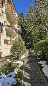 Foto Appartamento a Montecreto Centro di 56 m² con 4 locali in vendita