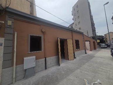 Foto Appartamento in leonardo di bartolomeo 1, Palermo Noce di 105 m²