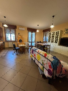 Foto Appartamento a Piacenza Stadio di 110 m² con 3 locali in vendita