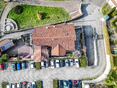 Foto Casa indipendente a Valmadrera di 152 m² con 4 locali in vendita