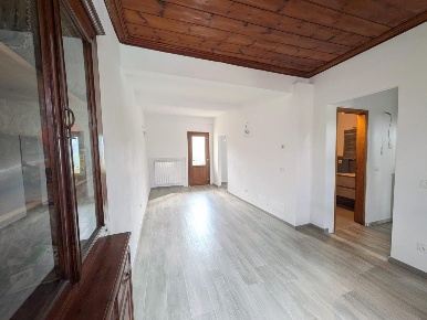 Foto Casa indipendente a Gallicano Cardoso di 100 m² con 7 locali
