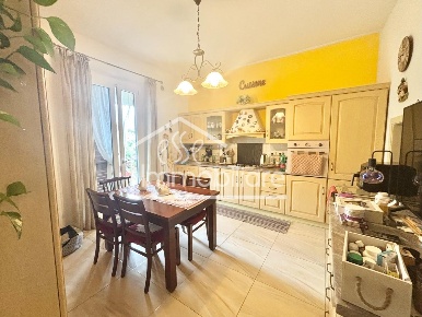 Foto Appartamento a Vinci Vitolini di 100 m² con 5 locali in vendita