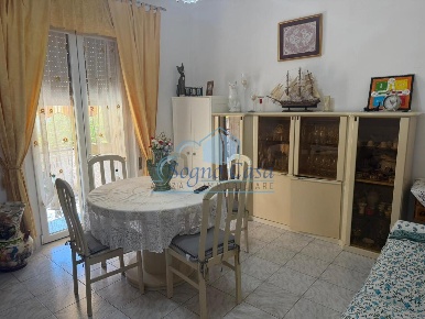 Foto Appartamento a Castelnuovo Magra Centro di 104 m² con 4 locali