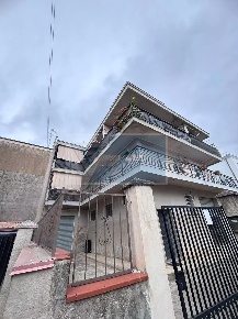 Foto Appartamento in Via Daniele Monteleoni, Siracusa Tica - Zecchino