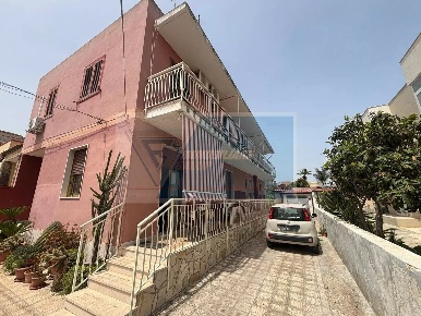 Foto Appartamento in Via Barrafranca, Siracusa Scala Greca - Neapolis