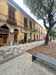 Foto Locale commerciale a Cagliari Stampace di 172 m² con 1 locali