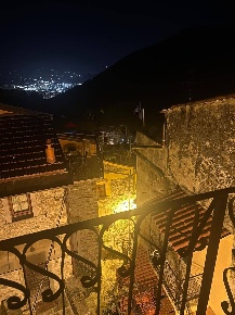 Foto Appartamento a La Spezia Biassa di 165 m² con 5 locali in vendita