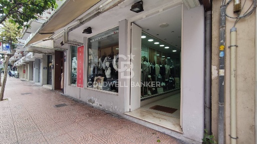 Foto Locale commerciale in Via Principe Amedeo 171/A, Taranto Borgo