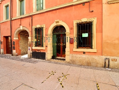 Foto Ufficio in Via Marsala 6, Valeggio sul Mincio Centro di 30 m²