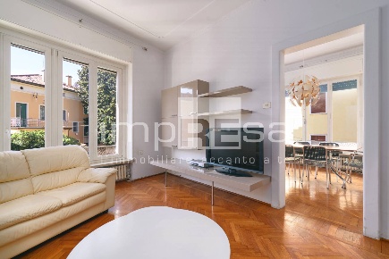 Foto Appartamento in Via G. Pascoli 4, Treviso Duomo di 246 m² con 8 locali