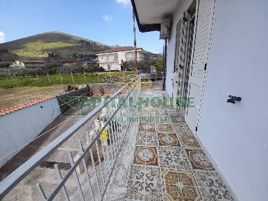 Foto Appartamento in Via Domenico Cosmi, Caserta Parco Cerasole di 105 m²
