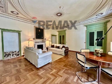 Foto Appartamento in via Quarenghi 15, Bergamo Stazione di 170 m²
