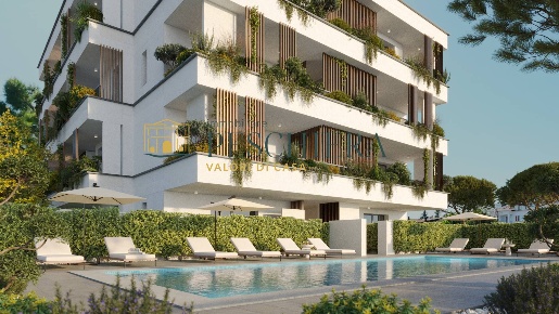 Foto Appartamento in Via Petrarca, Peschiera del Garda Centro di 152 m²