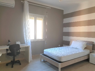Foto Stanza in Via Murano 5, Catanzaro Catanzaro Lido di 88 m² con 4 locali