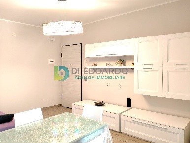 Foto Appartamento in Via Baracca 20, Martinsicuro di 48 m² con 3 locali
