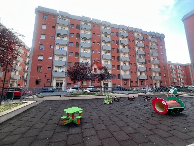 Foto Appartamento in Via Nikolajevka 12, Milano Bisceglie di 78 m²