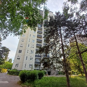 Foto Appartamento a Milano Gallaratese di 90 m² con 3 locali in vendita