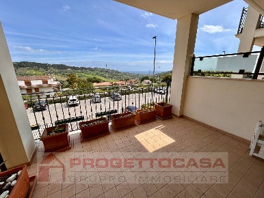 Foto Appartamento in Via Tevere 6, Monteprandone Centro di 85 m² in vendita