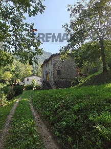 Foto Rustico in strada vicinale delle tagliate, Pescaglia Pascoso di 229 m²