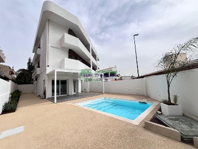 Foto Villa unifamiliare in Federico De Roberto, Comiso Centro di 80 m²