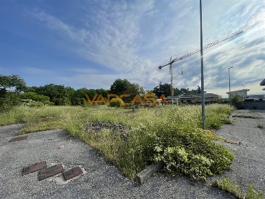 Foto Terreno edificabile in via vallere, Martinengo di 2485 m² in vendita