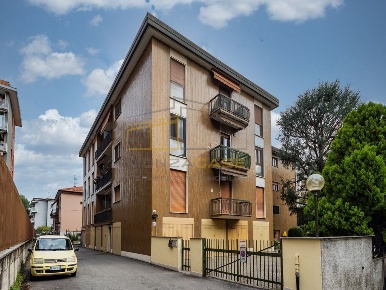 Foto Appartamento in Viale Campania, Monza San Giuseppe di 100 m²