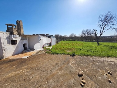 Foto Rustico in Contrada Capitolo, Martina Franca di 330 m² con 5 locali