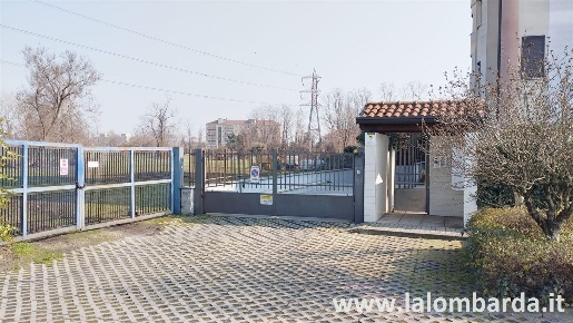 Foto Box in Via Borgazzi, Monza Sant'Alessandro - Casignolo di 24 m²