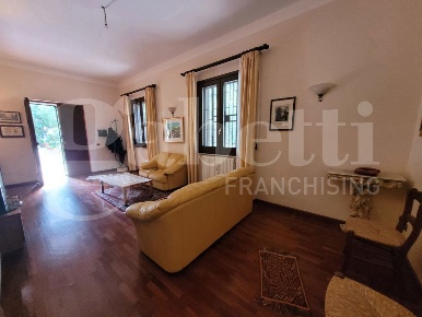 Foto Villa unifamiliare in Viale scala greca 1, Siracusa di 173 m²