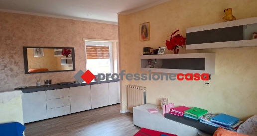 Foto Appartamento in Recanati, Pomezia Maggiona - Area Produttiva di 60 m²