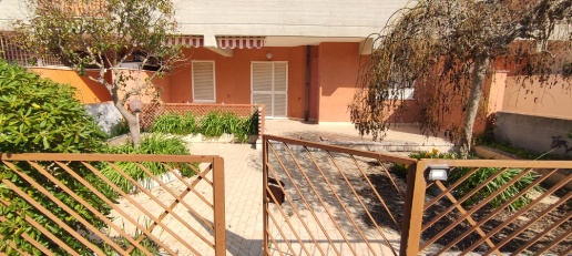 Foto Appartamento a Manfredonia di 50 m² con 4 locali in vendita