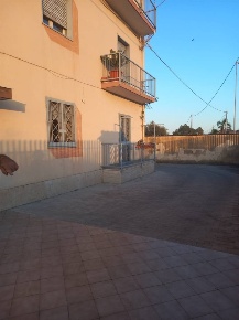 Foto Appartamento in MADONNA DELLE GRAZIE 102, Acireale di 90 m² in vendita