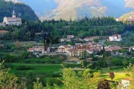 Foto Appartamento in frua, Roè Volciano Roé di 200 m² con 3 locali