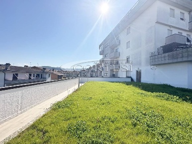 Foto Appartamento a Città di Castello di 170 m² con 7 locali in vendita