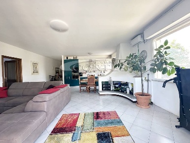 Foto Appartamento a Città di Castello di 170 m² con 7 locali in vendita
