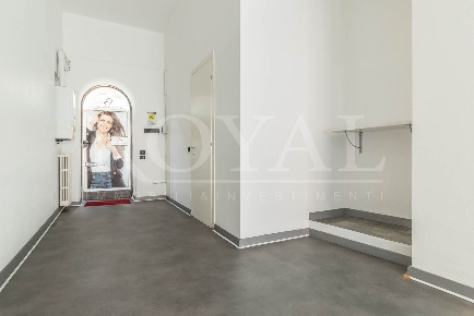 Foto Locale commerciale in via Mosè Bianchi  14, Monza San Biagio di 40 m²