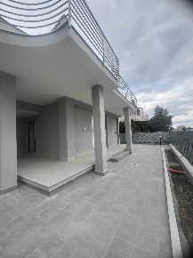 Foto Appartamento in viale lenin, Castel Volturno Baia Verde di 110 m²
