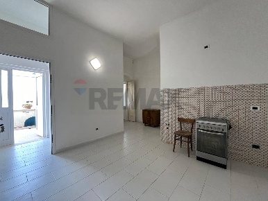 Foto Appartamento in Via Palestro 7, Rodi Garganico di 84 m² con 4 locali