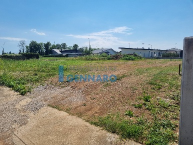 Foto Terreno residenziale in VIA PAOLO VI, Basiliano di 1420 m² in vendita